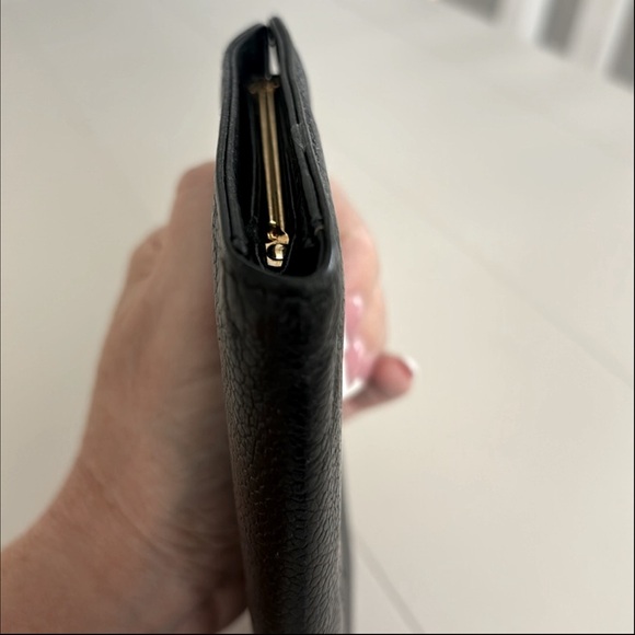 Chanel Black Leather Caviar Interlocking CC Long Bi-fold Wallet - Picture 14 of 17